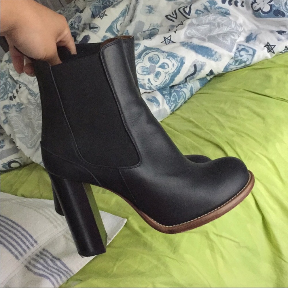 Chloe boots
